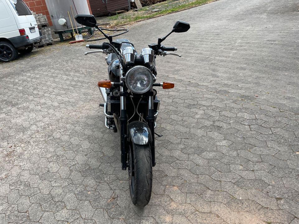 Yamaha XJR 1300 in Eiterfeld