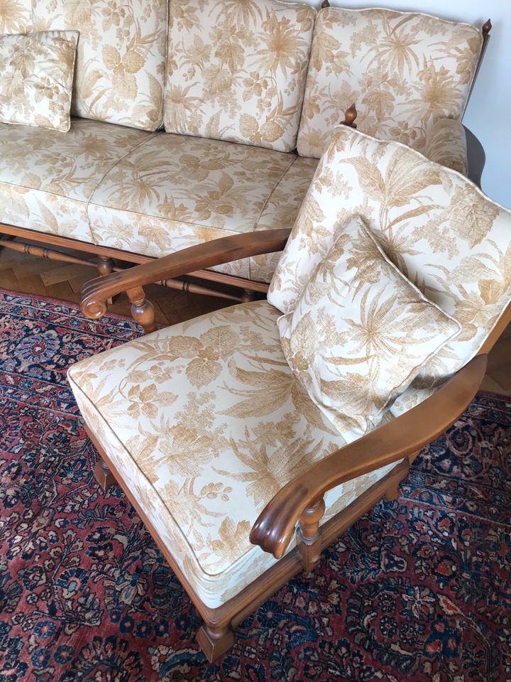 Spanische Stilmöbel Sofa (4-Sitzer) und 2 Sessel in Ettlingen