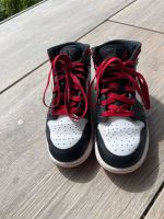 Nike Jordan 1 Mid sehr gut erhalten Baden-Württemberg - Rammingen Vorschau