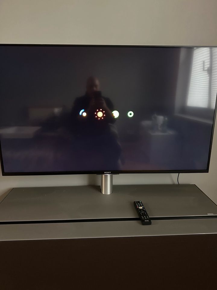 Spectral TV Möbel + TV wie neu in Hannover