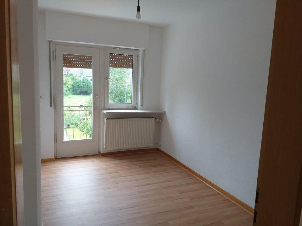 VERMIETUNG, Einfamilien Haus + Garage + Garten in Niederdorfelden in