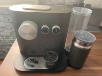 Nespresso Kapselmaschine mit Milchaufschäumer Berlin - Treptow Vorschau
