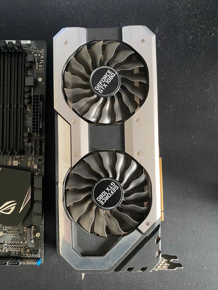 GeForce GTX 1080 mit Mainboard und I7 CPU in Römerstein