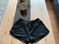 H&M Sport LAUFSHORTS & SWEATSHORTS Schwarz Gr.S Berlin - Reinickendorf Vorschau