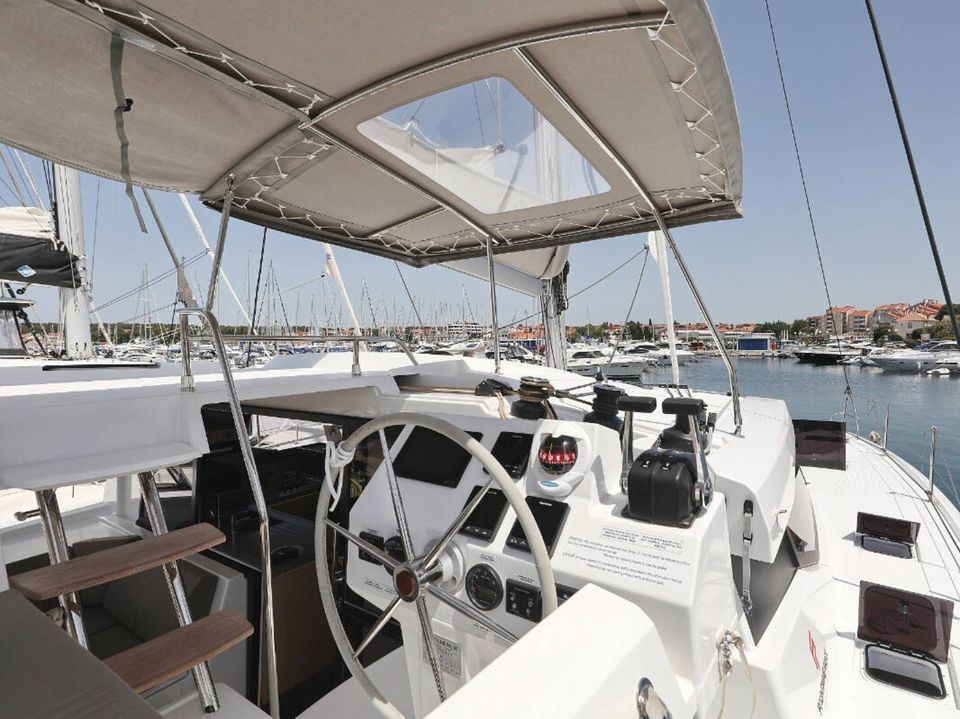 Yachtcharter Fountaine Pajot Astrea 42 (2019) - Kroatien in Bad Homburg