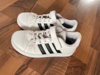 Addidas Kinder Turnschuhe Größe 31 Thüringen - Gotha Vorschau