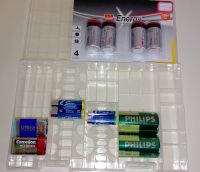 Batteriekasten , Aufbewahrung mit 12 Batterien s. Foto Nordrhein-Westfalen - Erwitte Vorschau