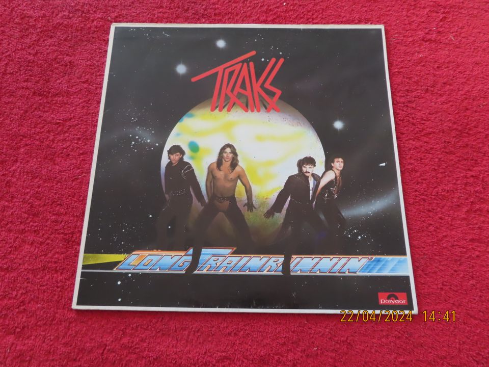 O142 - Traks – Long Train Running - Funk, Disco LP in Tornesch