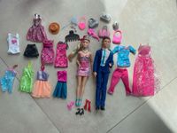 Barbie und Ken mit Kleider und Zubehör Dortmund - Wickede Vorschau