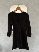 Schlichtes schwarzes Kleid von &other Stories Größe 38 Köln - Porz Vorschau