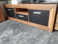 TV Unterschrank Holz dunkel Maße ca. 150/50/52 cm (B/T/H) gebr. Hessen - Friedrichsdorf Vorschau