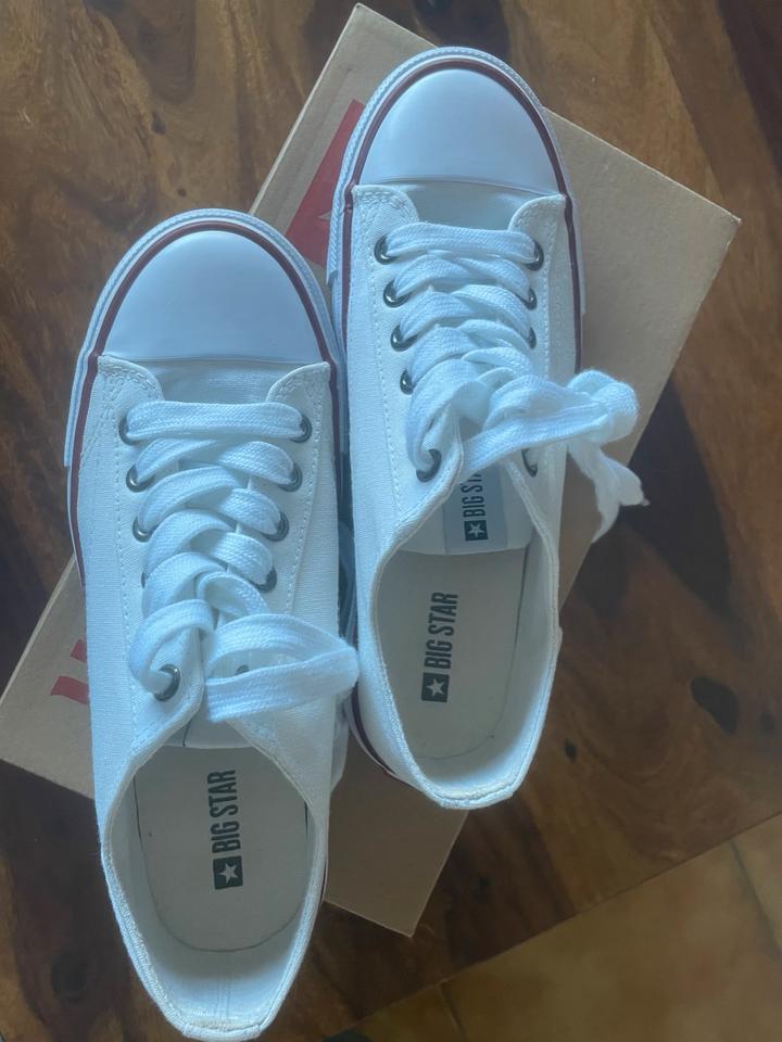 Schuhe, Sneaker, Turnschuhe,Sportschuhe gr. 37 Damen/Mädchen in Mengkofen