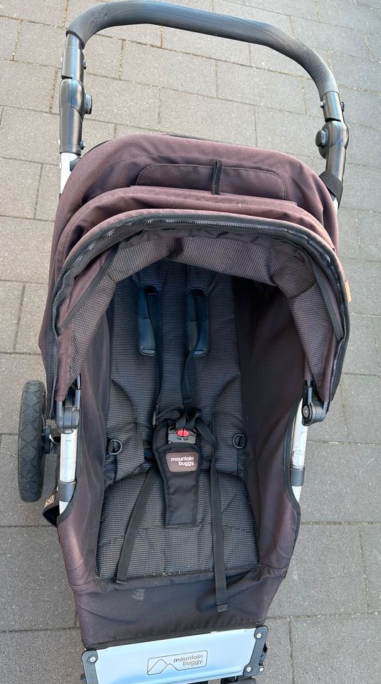 Mountain Buggy Urban Jungle Kinderwagen Komplettpaket in Gießen