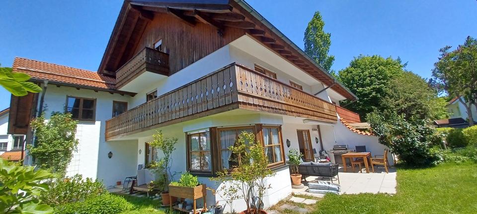 Voll möbliertes Haus mit Garten in Starnberg (auf Zeit)