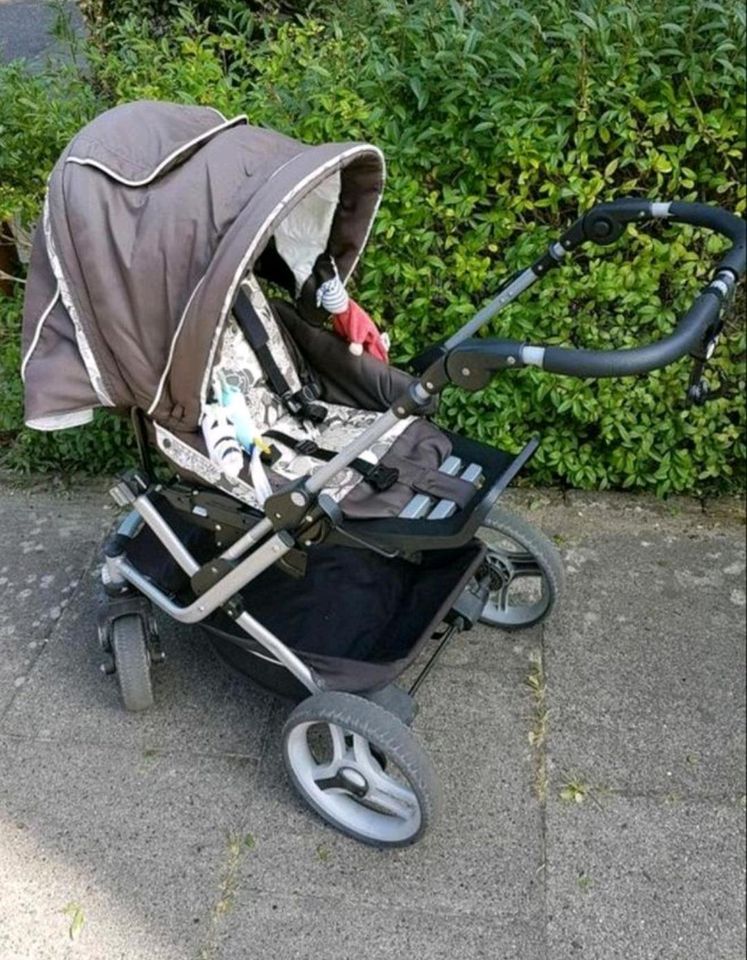 Kinderwagen/Buggy von Teutonia in Uetersen