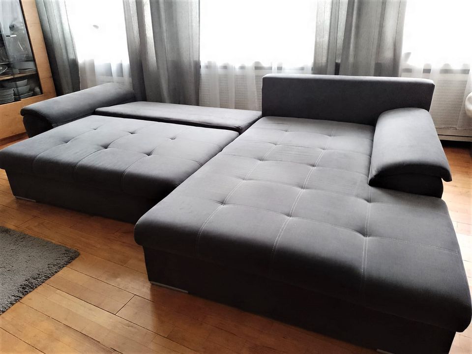 Ein schönes modernes Sofa, sehr gemütlich, sehr guter Zustand in Belm
