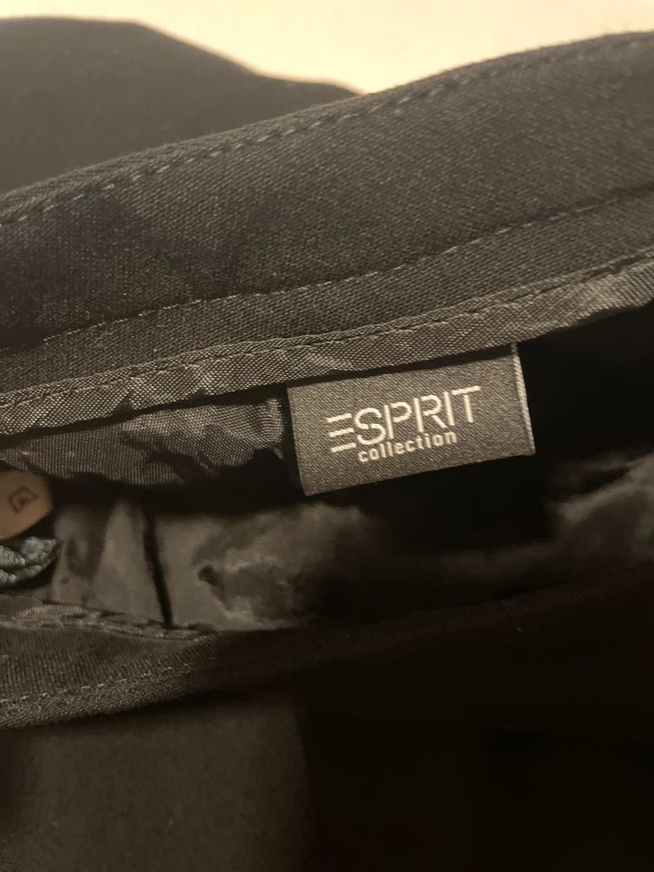 Esprit Collection Rock, schwarz, Größe 32 in Kühbach