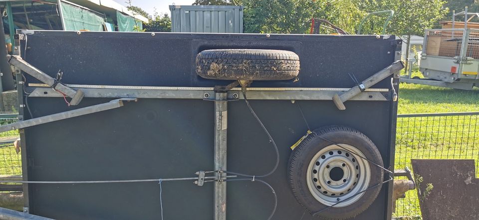 PKW Anhänger (Zeltanhänger) 650kg gebremst guter Zustand in Hückelhoven