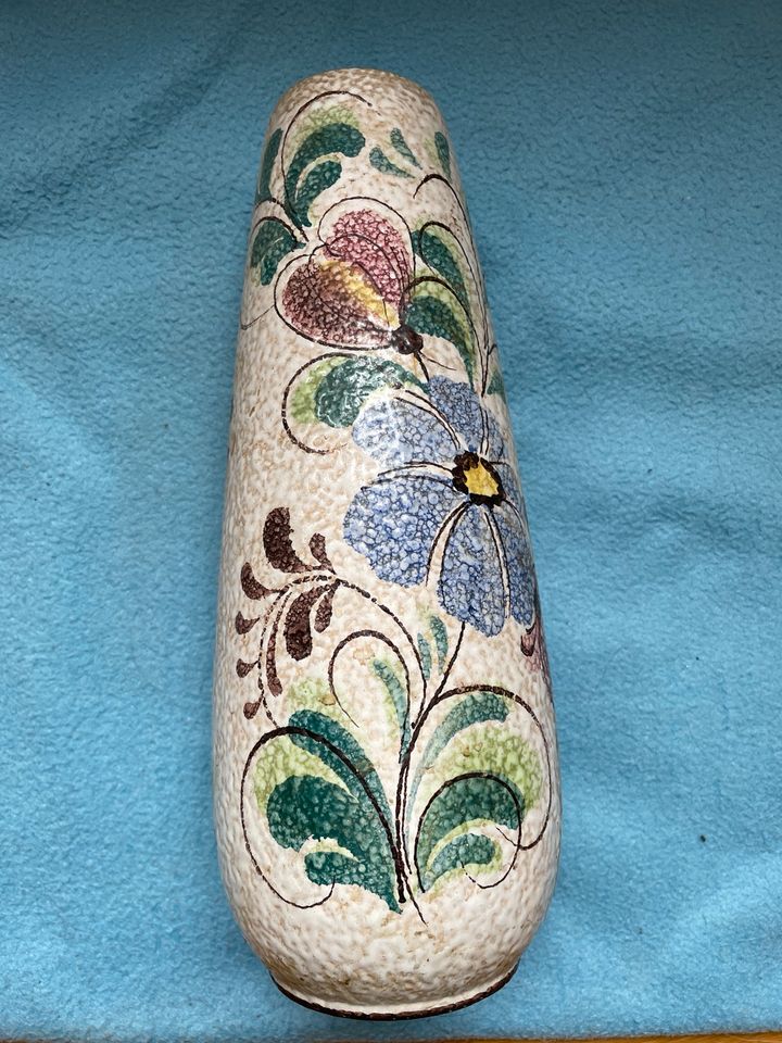 True vintage Blumenvase alt 60er oder 70er bay Keramik in Kaufungen