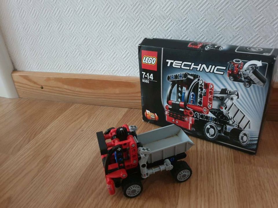 Lego Technik Minikipplaster in Bergneustadt