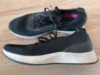 Tamaris Sneaker 39 UK 6 schwarz Dresden - Löbtau-Nord Vorschau
