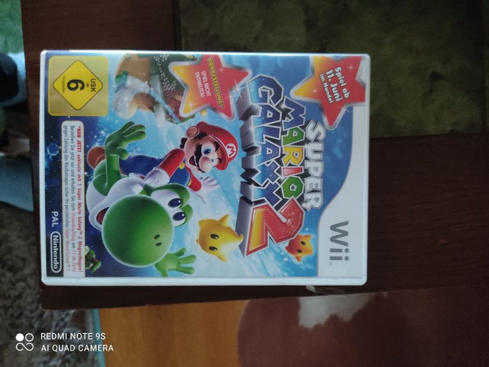 Nintendo Wii + Spiel Super Mario Galaxy in Marktleugast