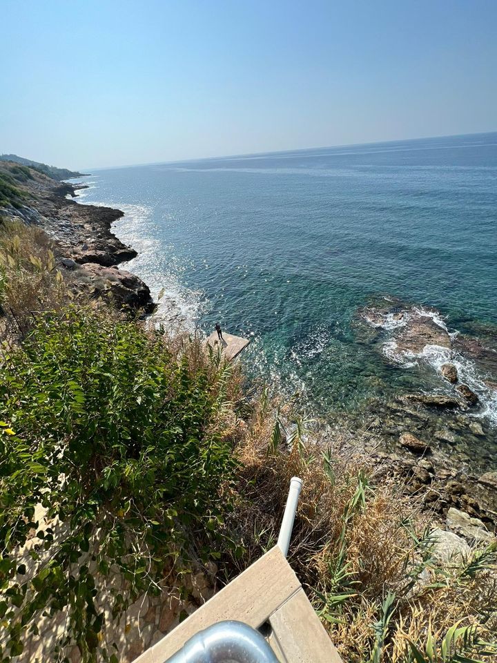 **Unmittelbare Strandlage:** Öffnen Sie Ihre Türen zum goldenen Sandstrand und lassen Sie das Meeresrauschen Ihr ständiger Begleiter sein. Türkei  Alanya in München