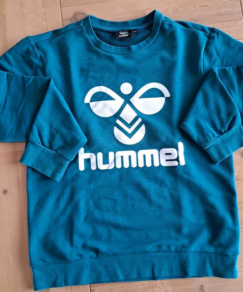 Hummel-Sweatshirt in Aalen