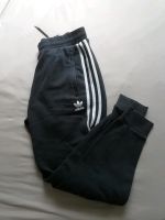 Jogginghose Adidas Herren Jungen Damen Mädchen Größe S /M 170 Nordrhein-Westfalen - Gelsenkirchen Vorschau