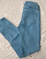 H&M Hose verschiedene Röhrenjeans Gr. 36 / S Bayern - Neufahrn Vorschau