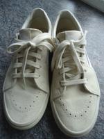 Vans Sneaker old skool vans beige wildleder Gr. 38,5 wie Neu Bayern - Roßbach Vorschau