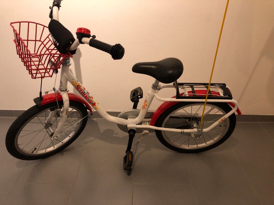 Original Puky Kinderfahrrad - Fahrrad - 18 Zoll - guter Zustand in Dillenburg