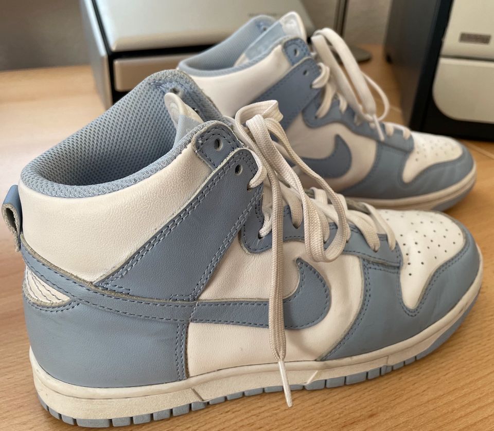 Sneaker Schuhe Nike Dunk High Aluminum (W), Gr. 38,5, weiß blau in Werl