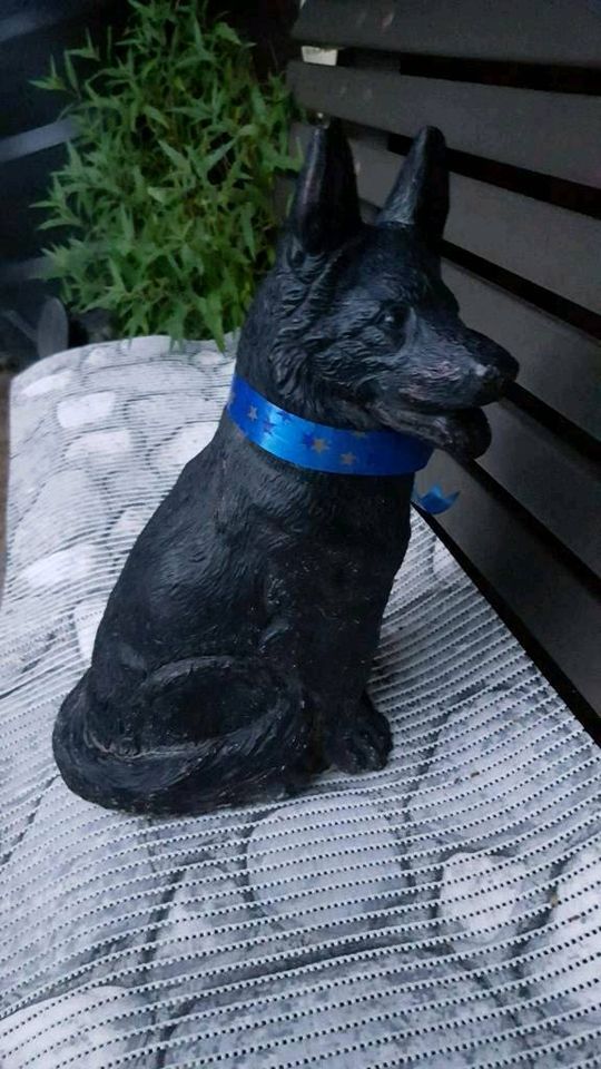 Hundefiguren aus Stein,Schäferhund,Handarbeit,In-u.Outdoor,Neu in Bönen