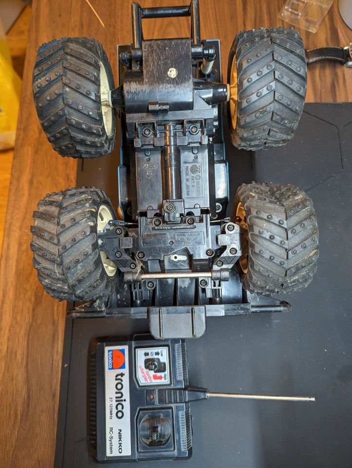 Wildfang Monstertruck 4WD Tronico Ferngesteuertes Auto von 1984 in  Nordrhein-Westfalen - Meerbusch | eBay Kleinanzeigen ist jetzt Kleinanzeigen