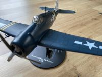 Flugzeugmodelle 1:72 Grumman F6F Hellcat / Curtiss P-40N Warhawk Dresden - Cotta Vorschau