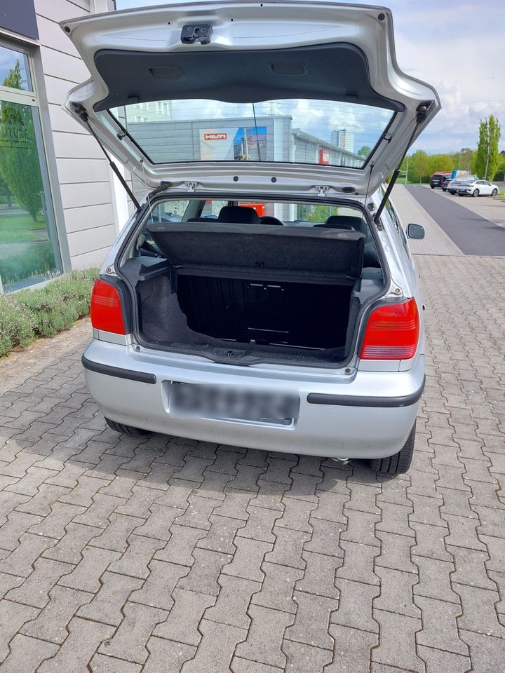 VW Polo 6N2,1Hand,29900Km.Tüv 2.26 in Wiesbaden