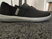 Crocs Reviva Gr. W7 schwarz Niedersachsen - Wolfsburg Vorschau