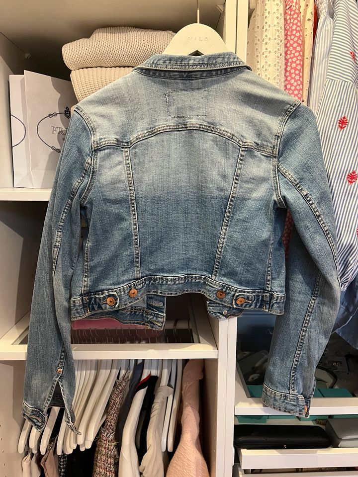 H&M Jeansjacke Cropped Jacke kurz Denim Blogger XS S 34 36 in Düsseldorf