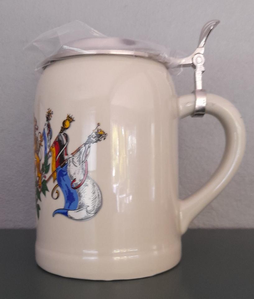 NEU Bierkrug Steinkrug Bayern Krug Humpen m. Deckel NP 49,99 € in Uelzen