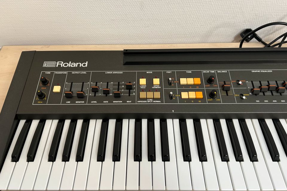 Roland Electronic Piano EP-6060 von 1982 Rar! Top-Zustand! in Hamburg