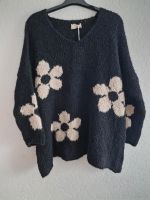 Damen Pullover Lang Grobstrick Italy Neu mit Blumen Niedersachsen - Delmenhorst Vorschau