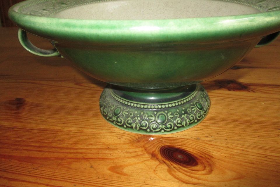 Alte Keramikschale  in grün in Mainaschaff