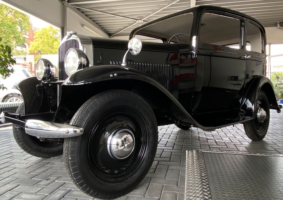 Opel 1,2 Liter (1290) Bj. 1935 Oldtimer Teilrestauriert in Brüggen