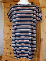 YESSICA C&A SHIRT KLEID TUNIKA GESTREIFT BLAU ROSA XL 44/46 NEU Hessen - Felsberg Vorschau