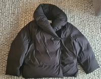 DAUNENJACKE H&M PREMIUM GR. M Kr. München - Ottobrunn Vorschau