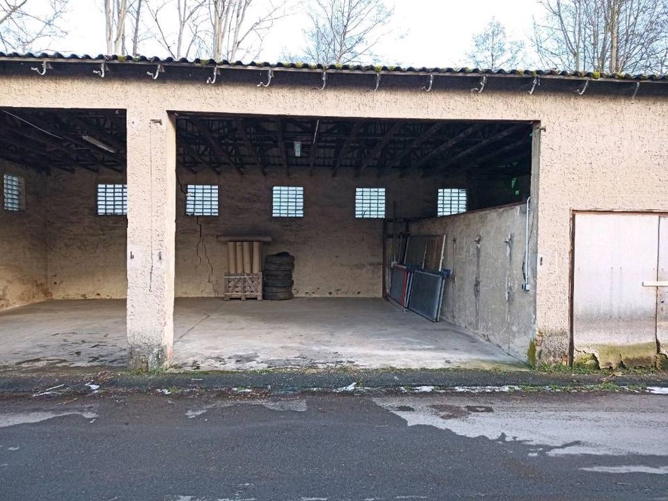 überdachter Stellplatz für Wohnwagen, Wohnmobil, Werkstatt, Lager in Weida