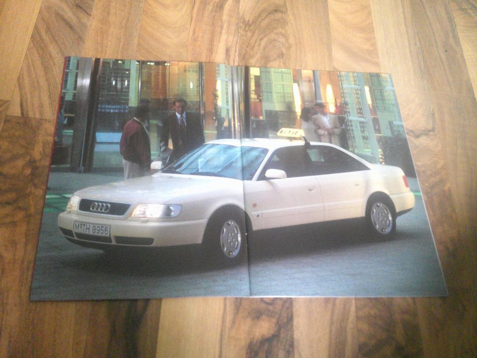 Audi Taxi Prospekt von 9/1994 mit 24 Seiten sehr selten+neuwertig in Göttingen