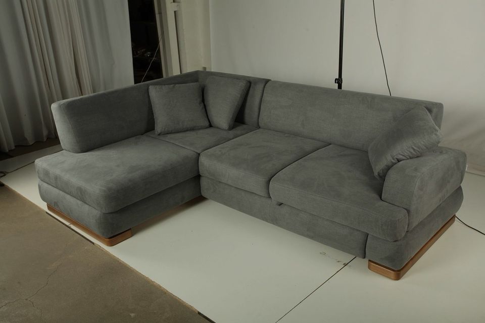 ECKSOFA MIT SCHLAFFUNKTION BETTKASTEN COUCH MIT STAURAUM NEU in München