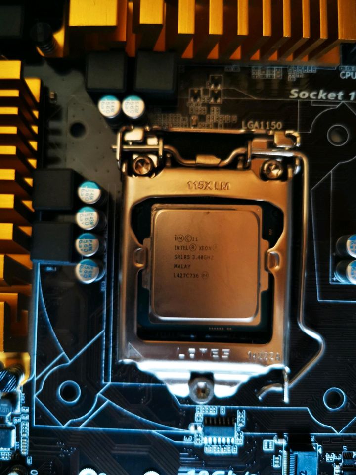 Intel Xeon 1231 v3 3,40 - 3,80 GHz Prozessor CPU vgl. i7 4770 in Munningen